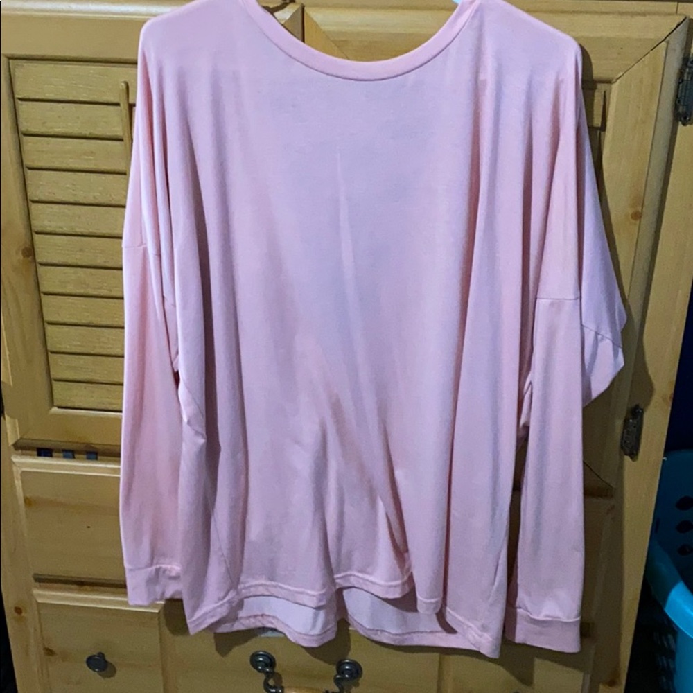 Long sleeve, cross cross open back